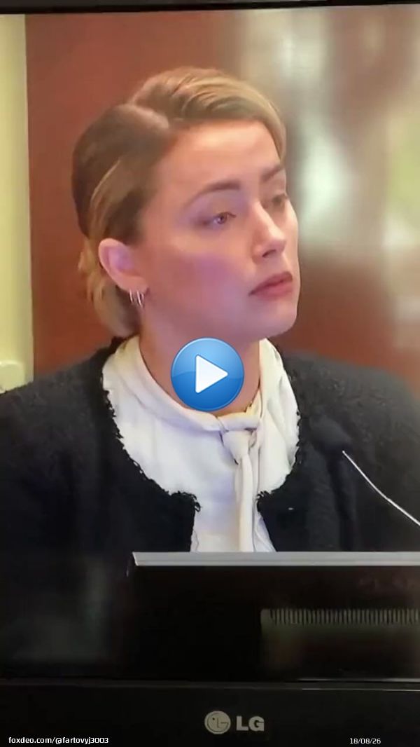 Эмбер Хёрд заподозрили  в том, что она употребила снюс (кокаин) прямо во время судебного заседания \ud83e\udd2a