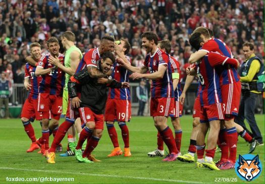 Goooood morning, semi-finalists! #FCBFCP #MiaSanMia