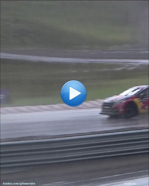 “Kevin Hansen YOU LEGEND!” Kevin picked up the FIA Action of the Year Award in rallycross for this brilliant moment from Höljes. #WorldRX #Racing #Motorsport