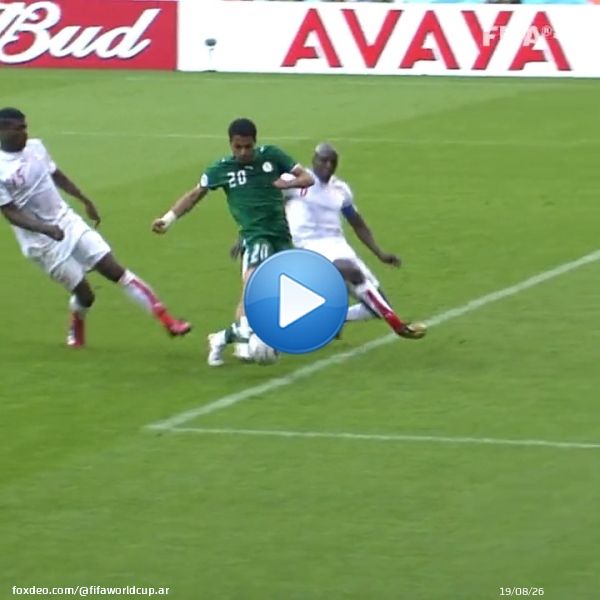 المستحيل ليس سعوديًا   الصقور الخضر بصموا على ملاحم كبيرة في تاريخ كأس العالم FIFA   ما توقعاتك لهم في #قطر2022؟