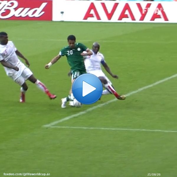 المستحيل ليس سعوديًا   الصقور الخضر بصموا على ملاحم كبيرة في تاريخ كأس العالم FIFA   ما توقعاتك لهم في #قطر2022؟