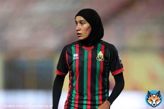 نُهيلة بنزينة ستصنع التاريخ في كأس العالم FIFA للسيدات أستراليا ونيوزيلندا 2023  نجمة المغرب ستكون أول لاعبة تشارك في منافسات البطولة مرتدية حجاب الرأس   @EnMaroc