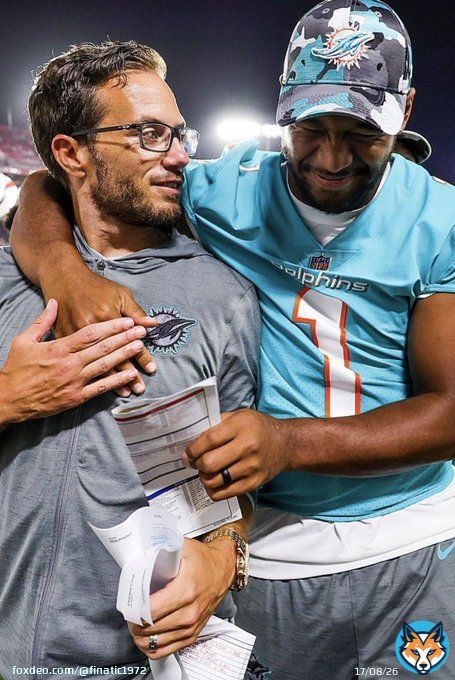 Dear Tua Tagovailoa, sending you prayers and healing energy to be %!!! We all know how badly you want to play Sunday vs the Buffalo Bills!!!  #Playoffs #NFL #MIAvsBUF  #FinsUp vs #BillsMafia