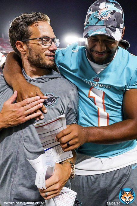 Dear Tua Tagovailoa, sending you prayers and healing energy to be %!!! We all know how badly you want to play Sunday vs the Buffalo Bills!!!  #Playoffs #NFL #MIAvsBUF  #FinsUp vs #BillsMafia