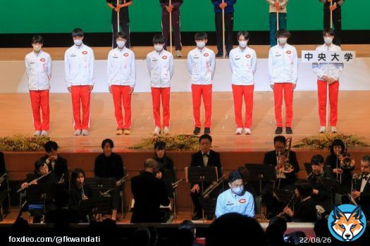 #出雲駅伝　開会式  #中央大学  監督コメント「久々に出雲路に帰ってこれ大変嬉しく感じております。経験がないので、特に戦略の立てようがないのですが、部員全員で駅伝開幕戦を全力で戦い、楽しみたいと思います！」