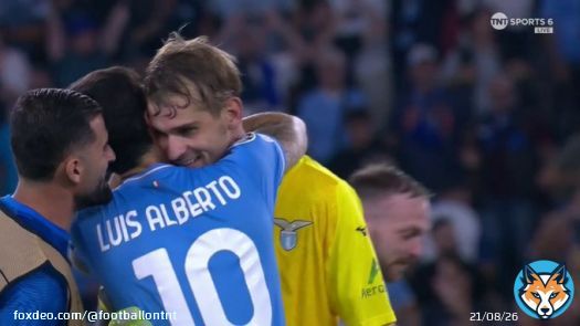 LAZIO KEEPER IVAN PROVEDEL SCORES IN THE 95TH MINUTE!!!   THE LAST TOUCH OF THE GAME!  WHAT THE #UCL IS ALL ABOUT