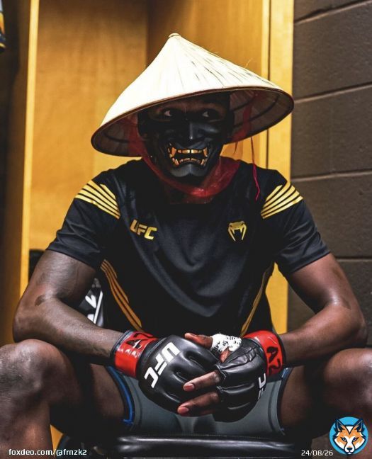 Now that UFC 275 is done its Izzy SZN #NewProfilePicture