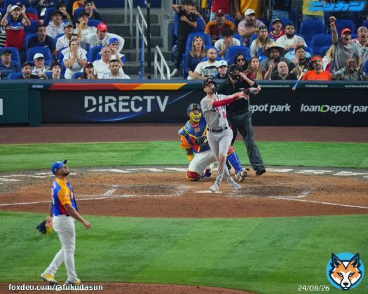 #WBC  米国がターナーの逆転満塁弾で４強 準決勝でキューバと対戦  米国９－７ベネズエラ（終了） 米３００ １１０ ０４０＝９ ベ２００ ０４０ １００＝７ ※詳細&rarr;