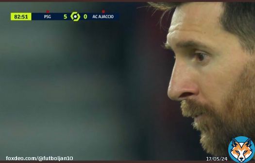 Messi's look while his team were winning 5-0.. PSG killed his motivation and fun for the beautiful game