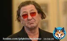 Лепс не признает 8 Марта и не поздравляет в этот день близких ему женщин.'Я баб своих даже не поздравляю!Это неправильный праздник, выдуманный', &ndash; возмутился певец.&nbsp;&nbsp; Дарить подарки своей возлюбленной Григорий Лепс тоже не планирует ''Обойдется ! Кукиш с маслом ей',&ndash; заявил артист