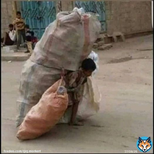 Children are trying to get by in #Yemen
