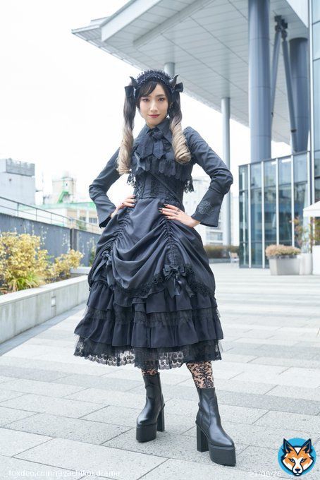 &loz;りこめろ 役 #中田クルミ  「コズミック」のファンでスバル推し。社会人の資金力で、高額の投げ銭やプレゼントをスバルに与えているため、ファンの間でも知られた存在。   #ガチ恋粘着獣  ABCテレビ(関西) 4/9(日)深夜0時00分 テレビ朝日 (関東) 4/8(土) 深夜2時30分放送スタート！