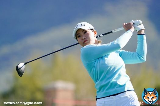 渋野日向子「明日があるっていい」 初日から10打違いの「64」で安全圏に #渋野日向子 #LPGAドライブオン選手権