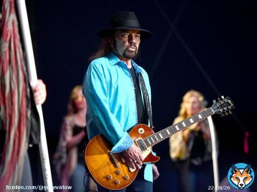 I #whisper of the passing of one of the great lead guitarists of all time. #GaryRossington of #LynrdSkynrd gone but never forgotten. He is now a #Freebird R I P #vss365