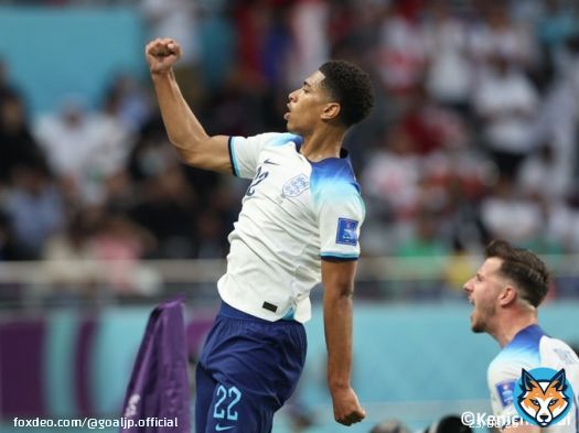 イングランドが大量得点で勝利   前半で3点リードの #イングランド代表 は、62分に #サカ がこの試合 2ゴール目、途中出場の #ラッシュフォード、#グリーリッシュ も続き6ゴール大勝！  56年ぶりのワールドカップ優勝に向けて白星発進！  #カタールW杯 グループB  イングランド 6-2 イラン