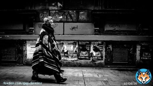 I keep my photo archive in both color and black and white. I hate archiving. :/   Daily life in Istanbul,Turkiye #streetphotography #photography