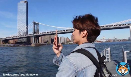 taking photos & vids  photographer Mew Suppasit!!   1 DAY IN NY WITH MEW  #เพื่อนพาเที่ยวนิวยอร์กxมิว