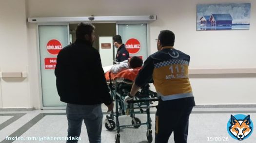 T&uuml;feğini temizlerken kazayla kendisini vurdu    Twitter G&uuml;ndemi :  #SensizOlmaz              #MehmetAkifErsoy              Bilen Herkes Kazanır