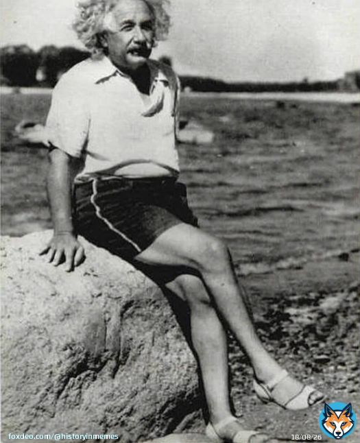 Einstein had problems with his feet. In 1952, shoe store owner Peter Hulit got an urgent call from Einstein's housekeeper. She told him that Einstein was in pain and that he could not find a comfortable pair of shoes.  When Hulit made the house call,, he recalled, 'This&hellip;&nbsp;Show more