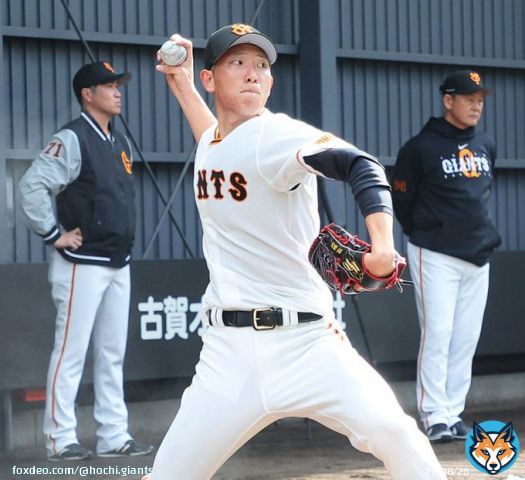 WBC決勝戦 3-1の5回から高橋宏斗投手に交代 戸郷投手2回35球無安打2四球無失点 有言実行トラウト選手からフォークで空振り三振！ #WorldBaseballClassic  2月のインタビューはこちら&darr; 巨人・戸郷翔征、米国代表の世界最高打者トラウトから「真っ向勝負で三振取りたい」