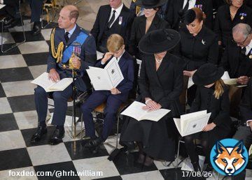 Very proud of Prince George & Princess Charlotte today. #Queen #QueenElizabethIIMemorial #QueenElizabethII #QueenElizabethFuneral #PrinceGeorge #PrincessCharlotte #PrinceWilliam #PrincessCatherine