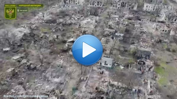 Так виглядає село Новотошківське Луганської області після &laquo;визволення&raquo; найманців путіна. До війни тут мешкало понад 2000 осіб. Наразі тут залишилися одні руїни