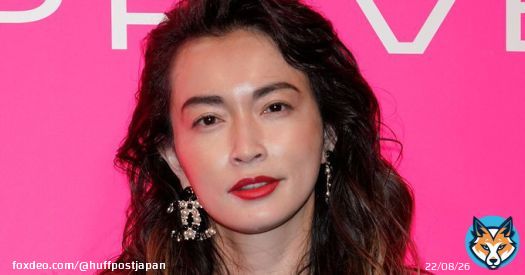 自由に自分を愛せるように  長谷川京子さんが #国際女性デー に向けて、新色の下着を公開しました。こうメッセージをつづっています。  いつだって、人生の主人公は自分です  女性の無限大の可能性を信じて