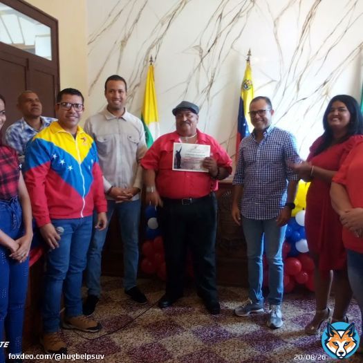 #9mar #ChavezSiempreChavez Realizamos una Sesión especial en Conmemoración a los 10 años de la Siembra de nuestro Chavéz. Homenajeando a todos esos revolucionarios que por años han cargado el morral de Chávez en #Arismendi. @NicolasMaduro @hugbelpsuv@Ali_RomeroF @PSUV_NE