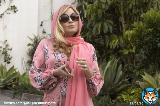 so in The White Lotus Season 3, can we get Jennifer Coolidge back playing another character? #TheWhiteLotusHBO