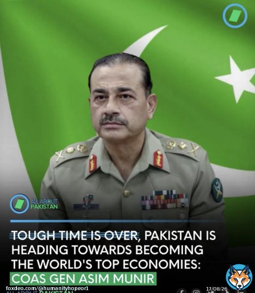 Why is the COAS of Pakistan commenting publicly on the nations economy.?That is not his job.  #PakistanUnderSiege
