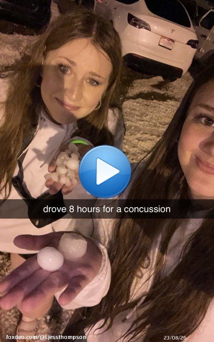 drove 8 hours to see #LouisTomlinson tonight at Red Rocks. Praying for everyone who was there tonight. i have bruises and welts all over my back and legs. had to empty out boxes of shirts at the merch stand to be cover our heads.