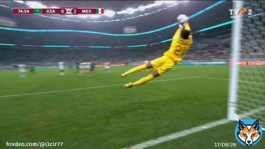 لاخر دقيقه والمنتخب مهزوم العويس قاعد يقدم كل شي عنده واللاعبين مستسلمين من الشوط الاول