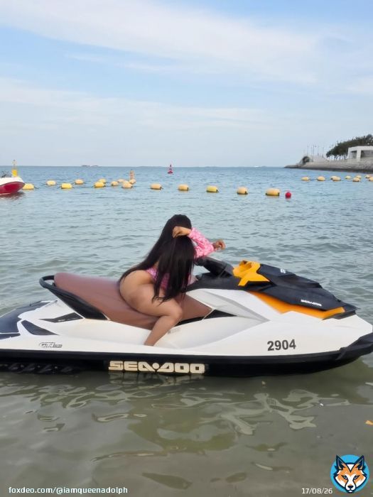 Jet skis , tan lines , no stress \ud83d\ude0e #jetskilife #travelinstyle #ᴇxᴘʟᴏʀᴇᴘᴀɢᴇ #luxuryliving