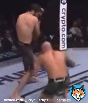 Volk took a knee for Black History Month #UFC284