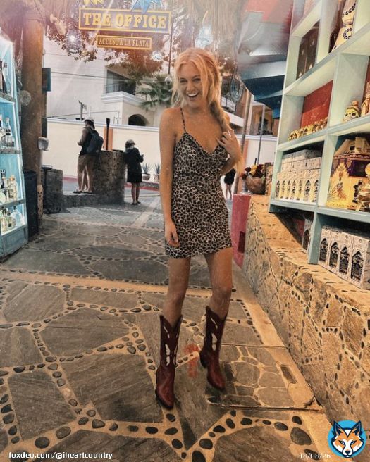 New boot goofin' ⁠ ⁠ Listen to @KelseaBallerini: