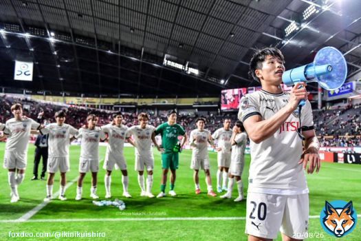 最後は #山田新 選手のバラバラ！ １：拡声器を持つも&hellip; ２：結局、まさかの地声で発声！ ３：#車屋紳太郎 選手 、#山根視来 選手、 #遠野大弥 選手 ４：#大南拓磨 選手＃瀬古樹 選手、#瀬川祐輔 選手、#宮代大聖 選手 、#家長昭博 選手、#上福元直人 選手 #川崎フロンターレ #frontale