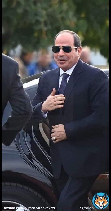 #كمل_ياسيسي_وشعبك_معاك اللهم ﻻ ترينا فيه شراً وﻻ سوء ولا ضرر و احفظه بحفظك يارب العالمين