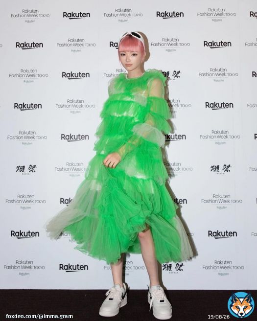 thank you @vivianostudio \ud83d\udc9a#dress #greendress