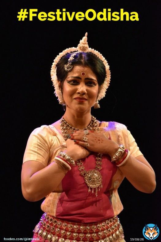 A must watch for dance lovers of India. Awesome performer come on stage. Nice one. #KonarkFestival #FestiveOdisha