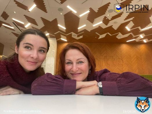 There was a meeting with Tetyana Sabitova from Deloitte Canada. During which Iryna Yarmolenko, project manager of the Irpin Reconstruction Summit, presented the work of our team and received advice and contacts from a Canadian expert.
