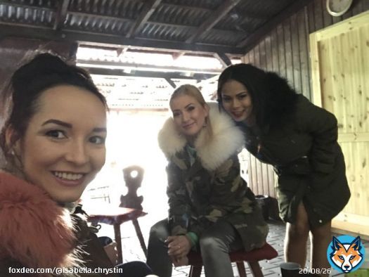 I&rsquo;m just waiting to shooting with this Amazing #CzechGirls @IsabellaChrys #caylalyons @EriSindrive @SindriveXXX #prague #lovemyfans