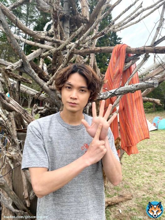 TBS 持続可能な恋ですか？ 本日第6話です。 キャンプで一体何が起こるのか。 気になります。あの2S風呂 \ud83d\udec0 お楽しみに。 #じぞ恋 #磯村勇斗