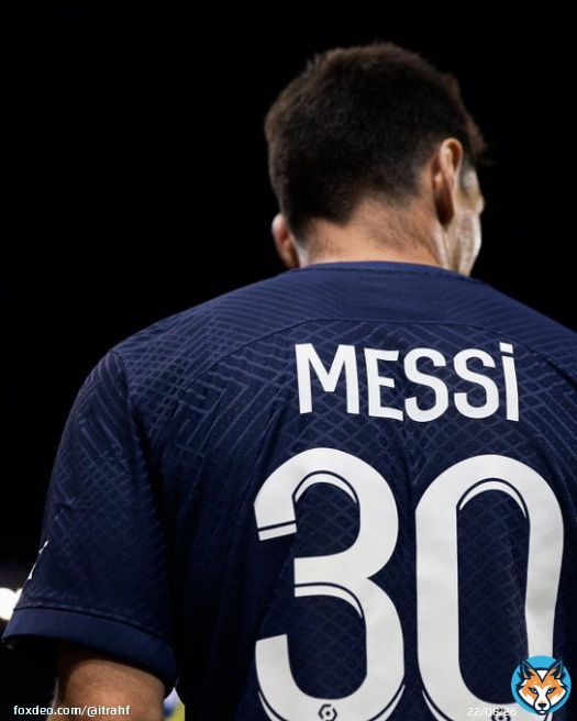 أحلامٌ تتواصل ، طموحاتٌ تتجدد ، شغفٌ لا ينتهي .. اليوم يعاود الأسطورة محاولة البحث عن اللقب الخامس في مسيرته والغير مسبوق في تاريخ النادي   و يبدأ مشواره من أمام السيدة العجوز 'يوفنتوس'  التي ستُصبح عاجزة هذه الليلة عن إيقافـه! . #MessiDay - #UCL
