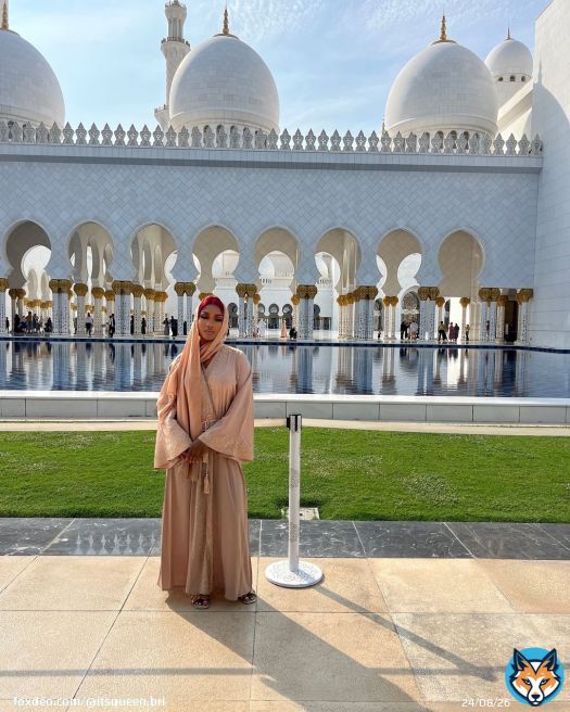 Photo by B R I \ud83e\udd8b in Abu Dhabi, U.A.E.. May be an image of headscarf, turban and text.