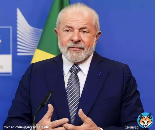 Brazilian President Lula da Silva calls for abandoning the dollar in trade between the BRICS countries.