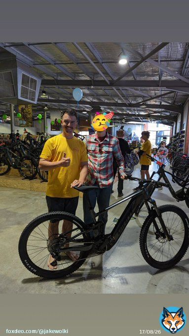Is this Australia's first bike sold by a bike shop for Bitcoin?  Stoked to hook up this local with a Giant Stance E! #bitcoin #btc #cyclestation