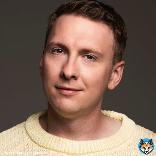 #bbclaurak  What time is Joe Lycett on?