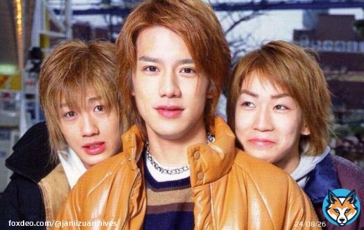 Chibi light-haired Akanishi Jin, Takizawa Hideaki, and Kamenashi Kazuya  &bull; #赤西仁 #滝沢秀明 #亀梨和也