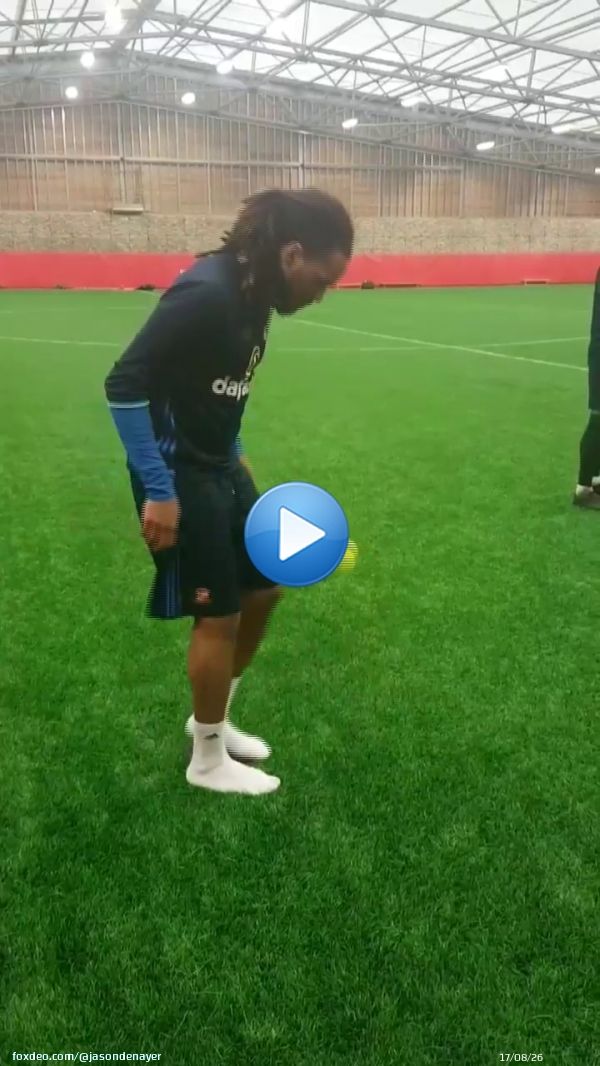 We have a new winner... @Jasondenayer! 145 the new score to beat! Your turn, @adnanjanuzaj... #SAFC