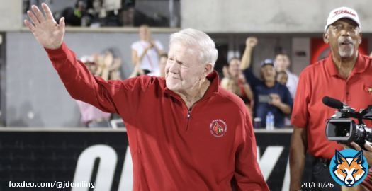 Sad news to report . . .   Hall of Fame basketball coach Denny Crum has passed away at 86. He built the Cardinals' program and will be missed.  RIP Coach! Prayer to Susan and his family.